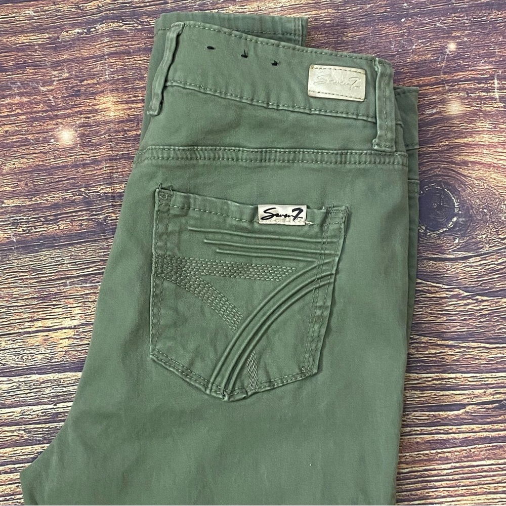Womens Seven 7 olive high rise skinny denim pants. Size 6. VGUC.